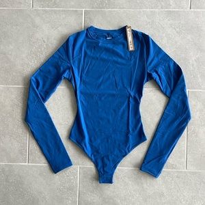 SKIMS FITS EVERYBODY Long Sleeve Crew Neck Bodysuit